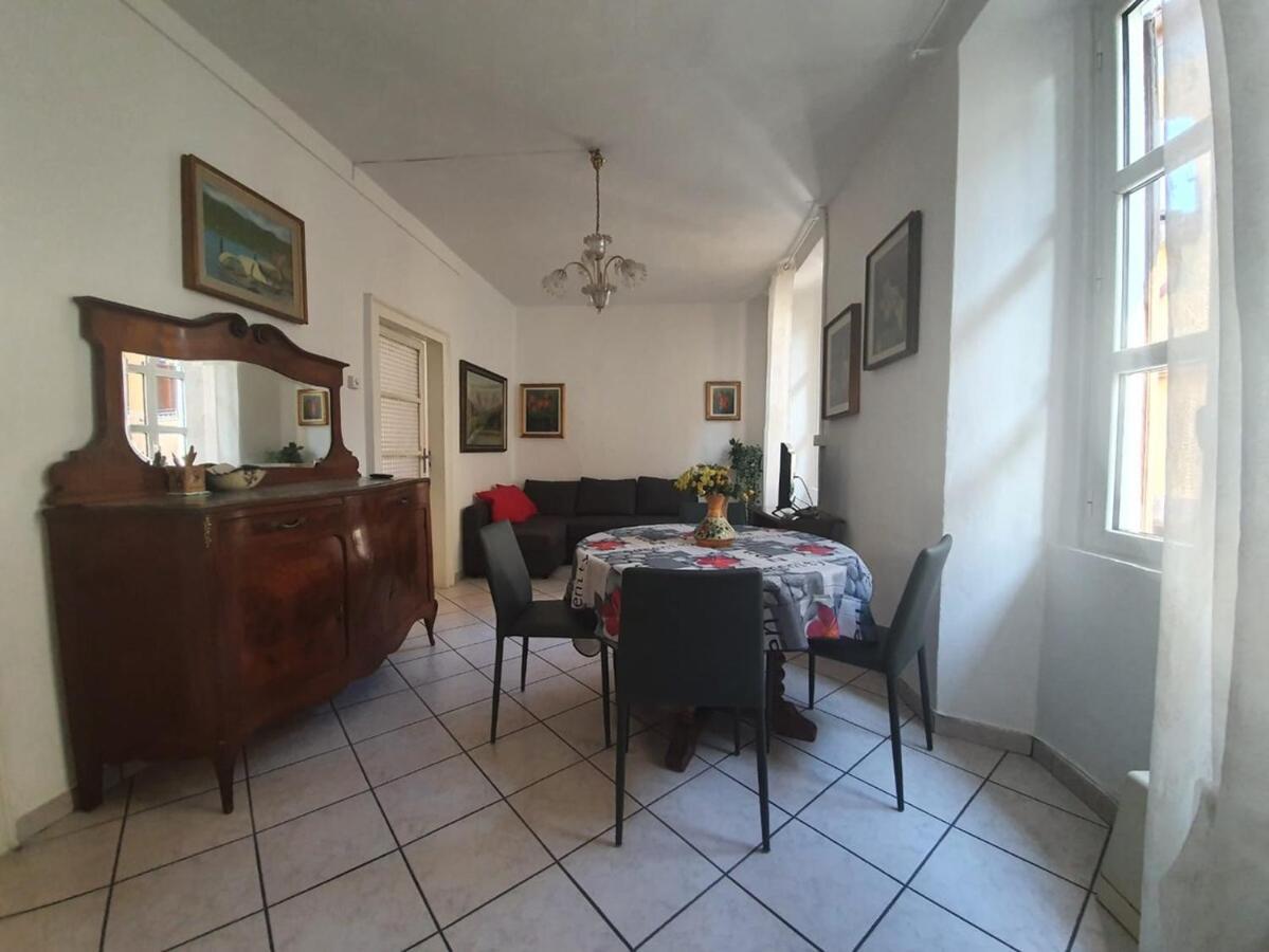 Rosa&Mario Lake House แวร์บาเนีย ภายนอก รูปภาพ